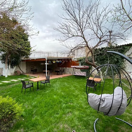 Bed & Breakfast Duesseldorf Pansiyon Kusadasi *
