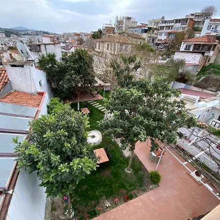 Duesseldorf Pansiyon Kusadasi Bed & Breakfast Aydin