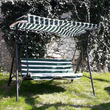 Duesseldorf Pansiyon Kusadasi