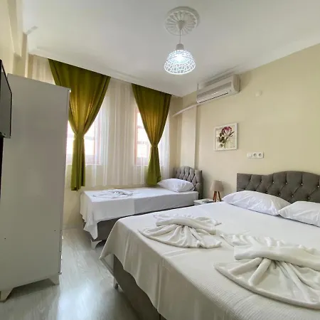 Duesseldorf Pansiyon Kusadasi Bed & Breakfast Aydin