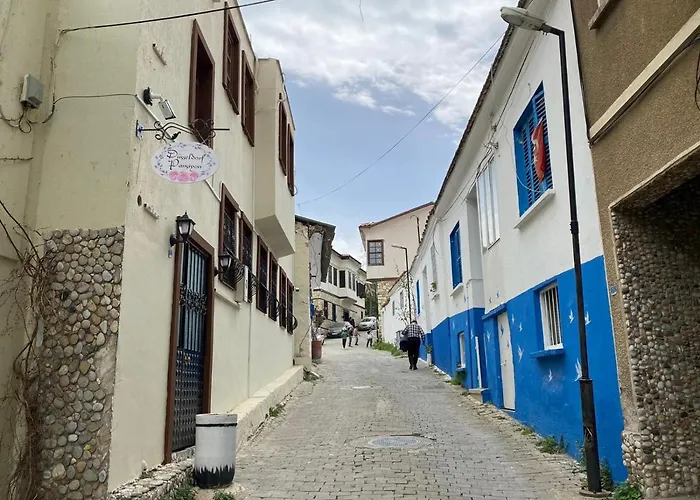 Duesseldorf Pansiyon Kusadasi * Aydin