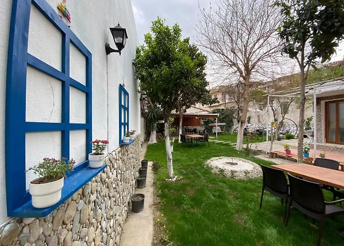 Duesseldorf Pansiyon Kusadasi