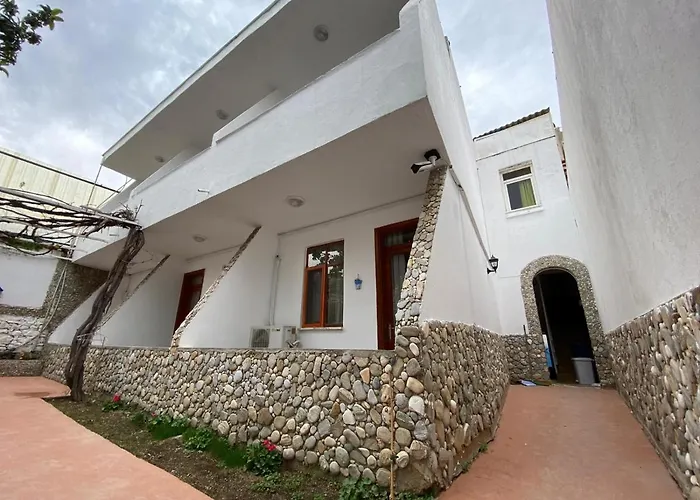 Duesseldorf Pansiyon Kusadasi Frühstückspension *